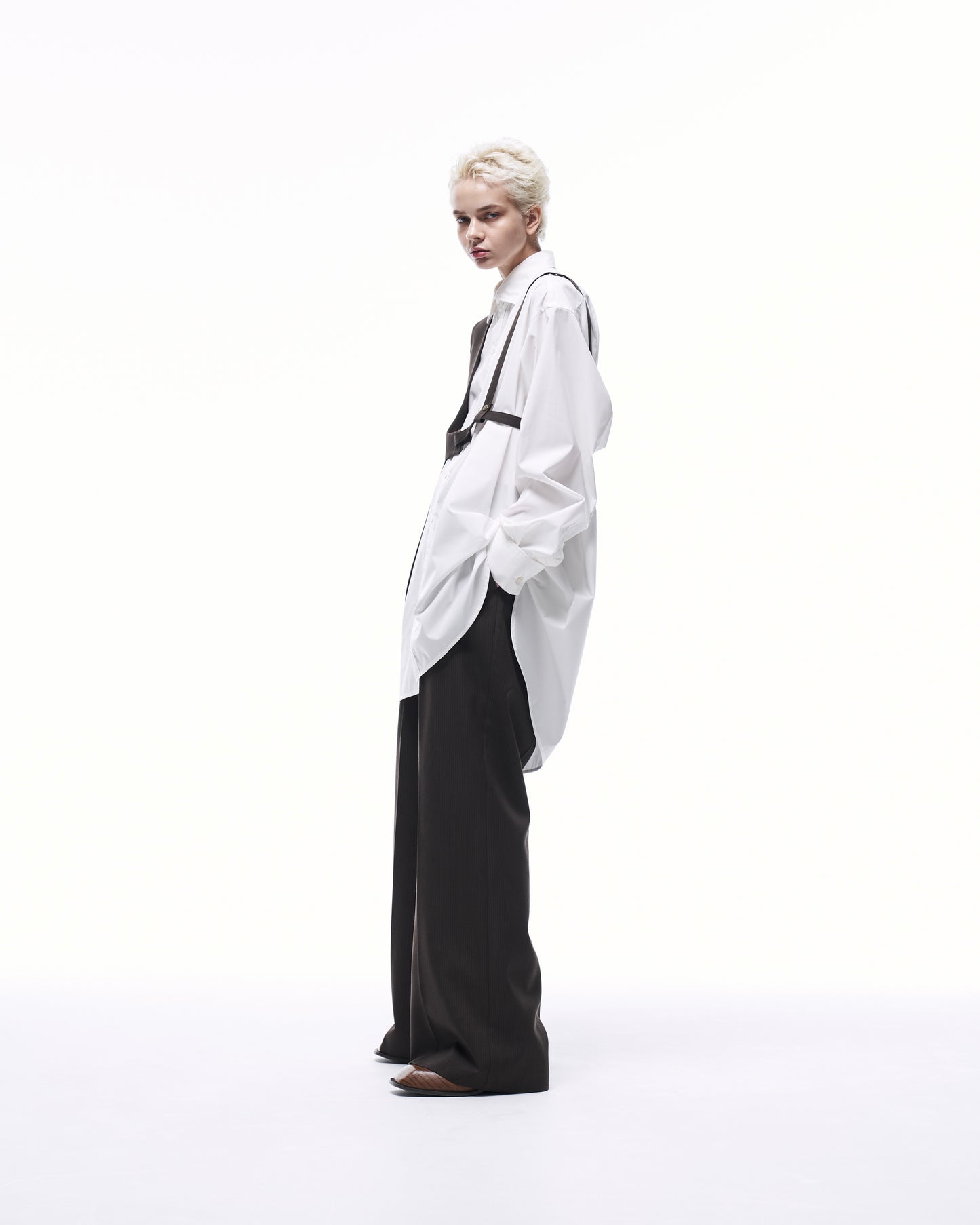 WIDE STRAIGHT BUGGY WOOL SLACKS (STRIPED)