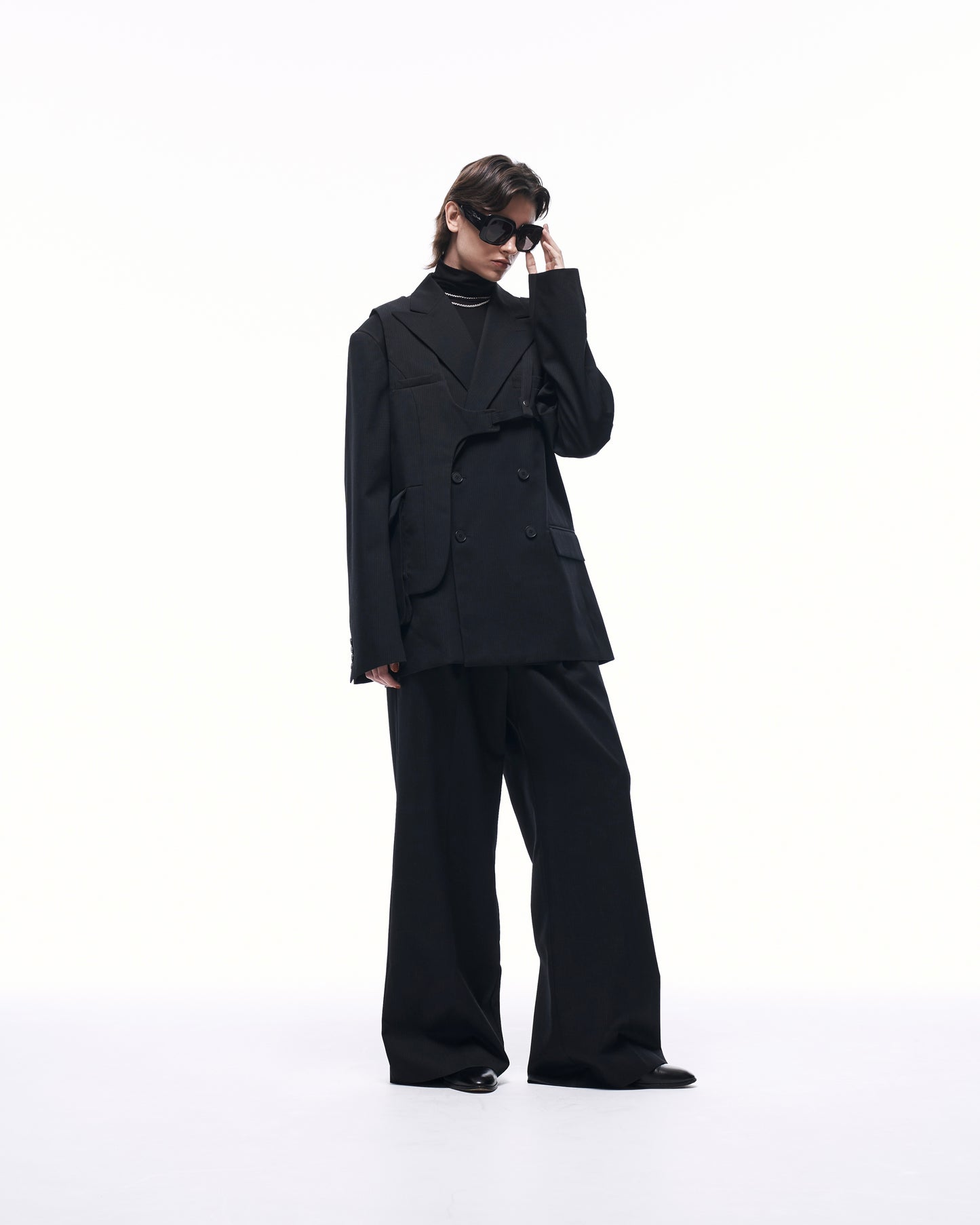 WIDE STRAIGHT BUGGY WOOL SLACKS (STRIPED)