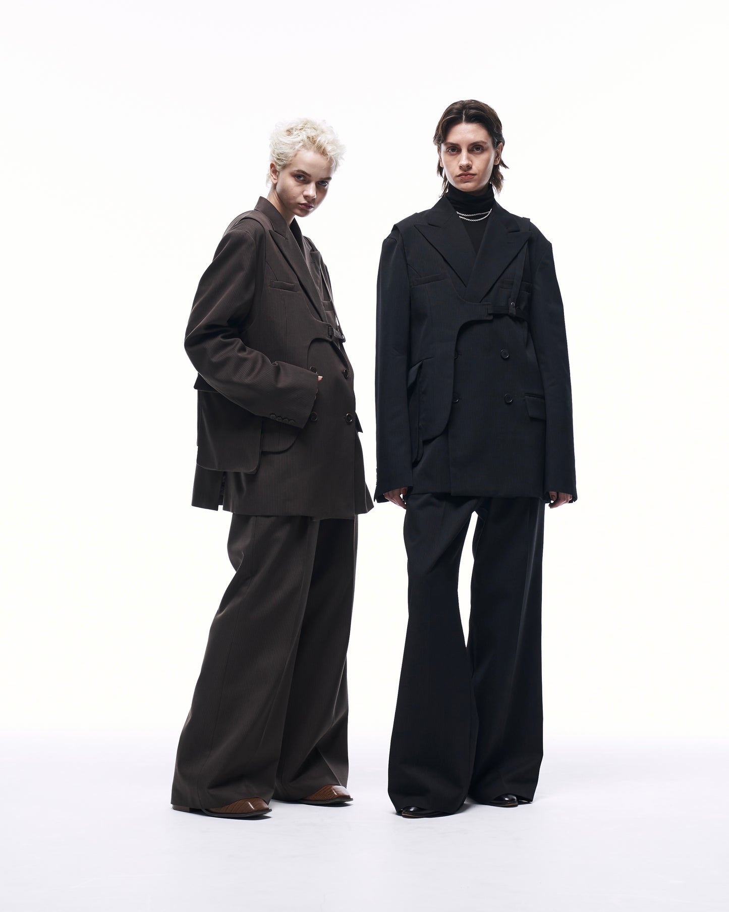 WIDE STRAIGHT BUGGY WOOL SLACKS (STRIPED)