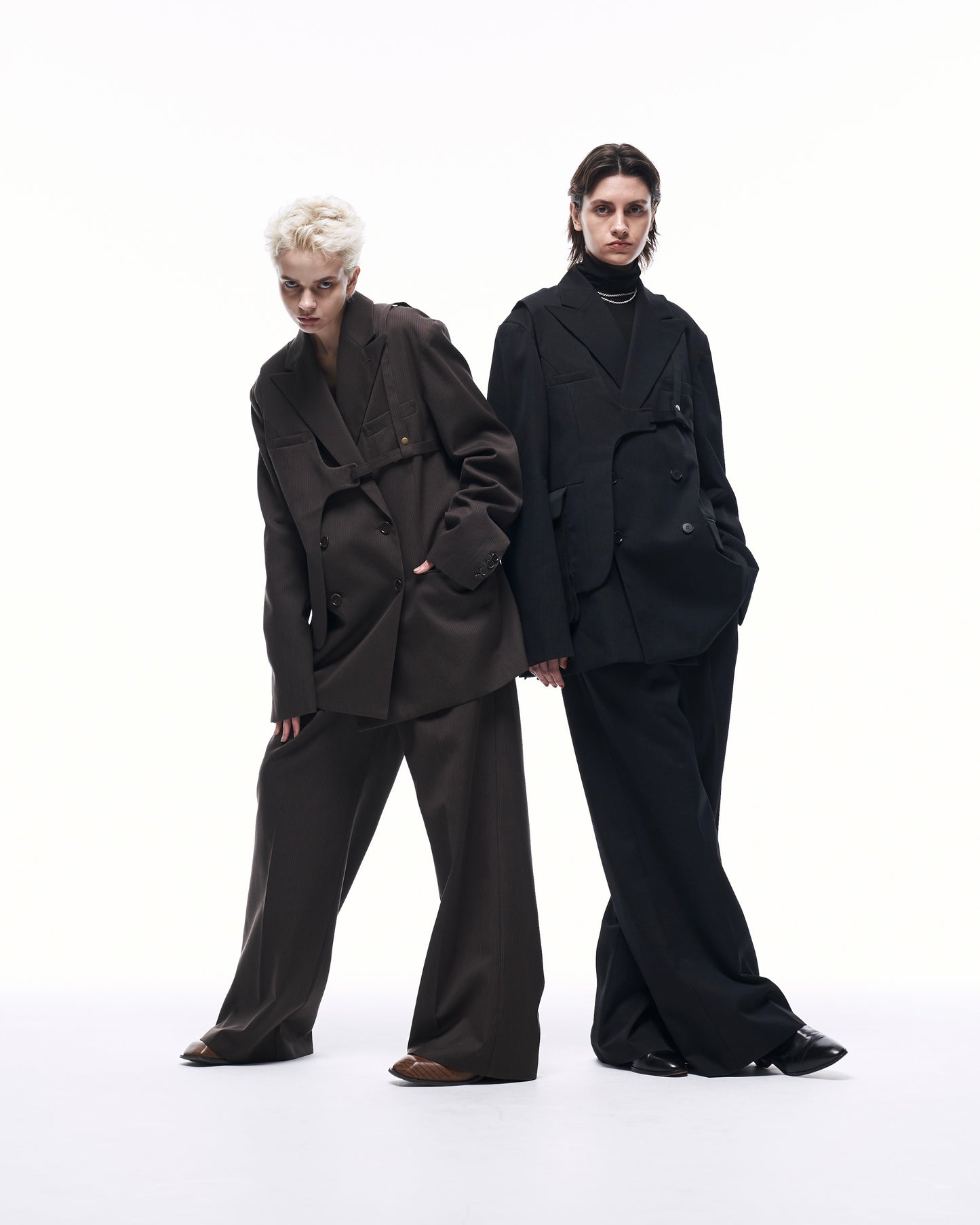 WIDE STRAIGHT BUGGY WOOL SLACKS (STRIPED)