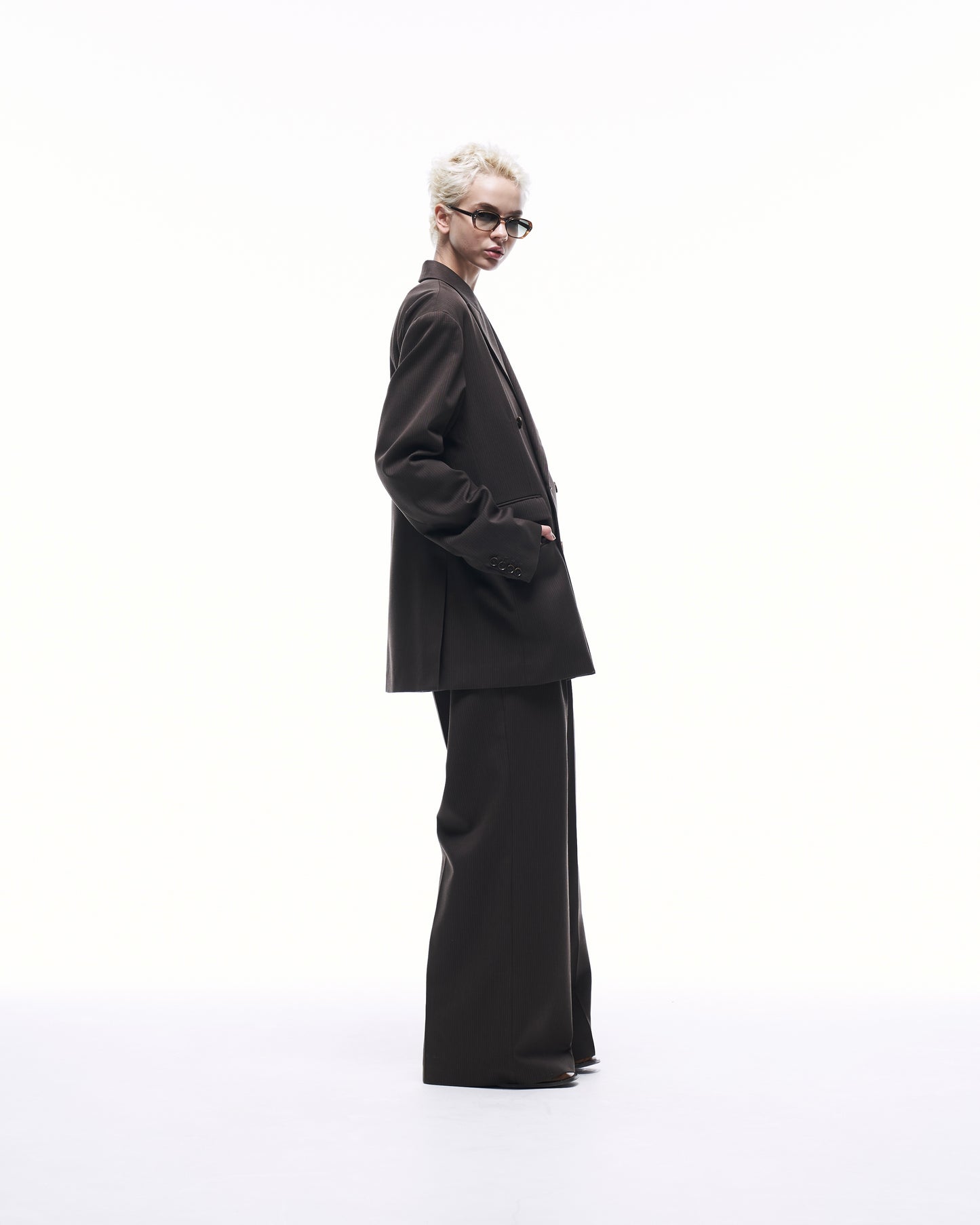 WIDE STRAIGHT BUGGY WOOL SLACKS (STRIPED)