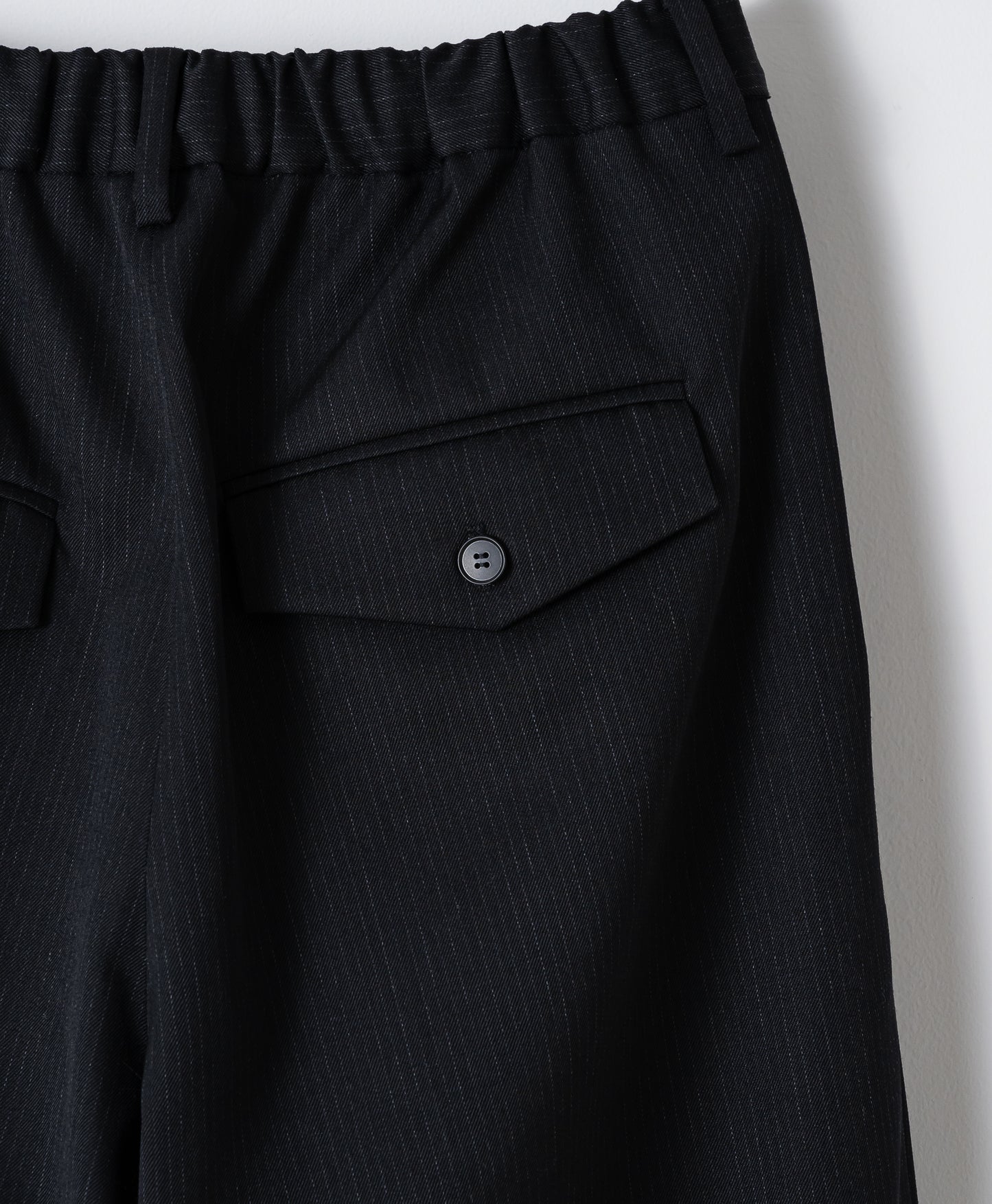 WIDE STRAIGHT BUGGY WOOL SLACKS (STRIPED)