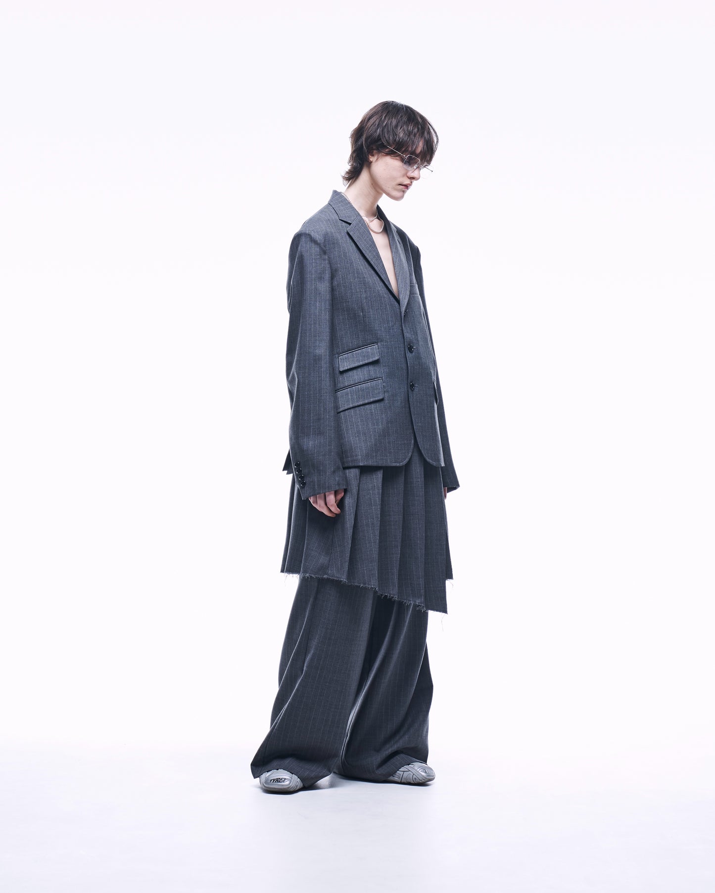 2TUCK WIDE STRAIGHT WOOL TROUSERS