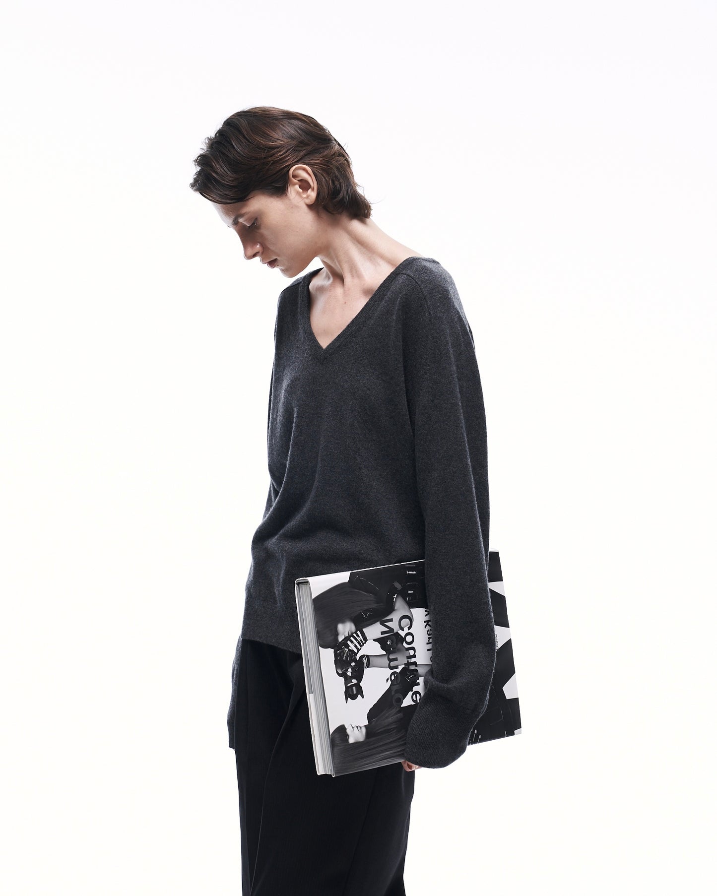 CASHMERE V-NECK KNIT