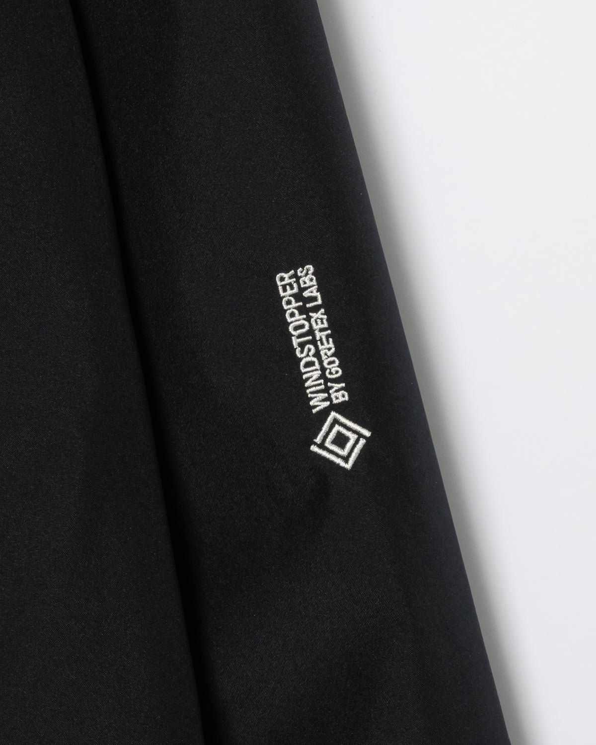 URBAN SHELL JACKET _ +phenix GORE-TEX WINDSTOPPER – ILEAN