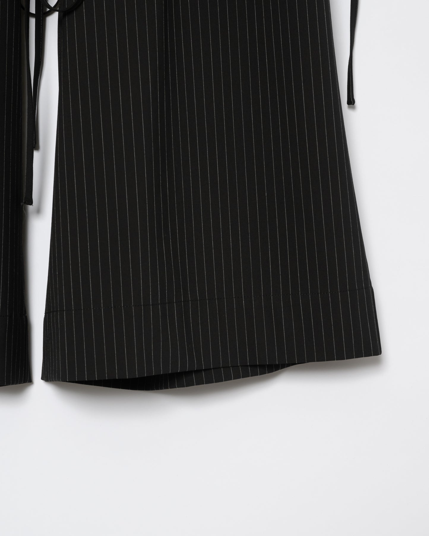 Tulle Layered Modular Stripe Slacks