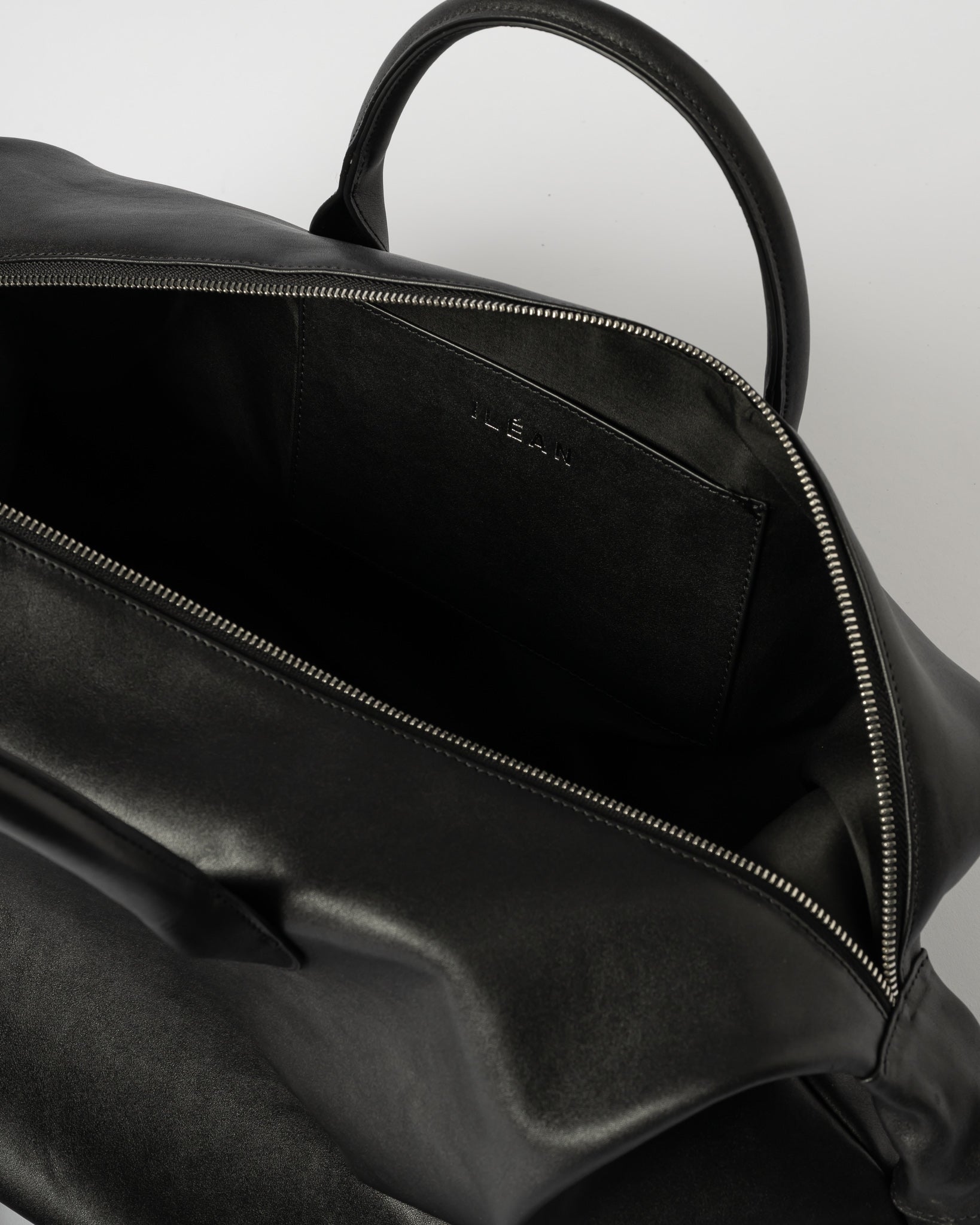 TIMELESS LEATHER BOSTON BAG – ILEAN