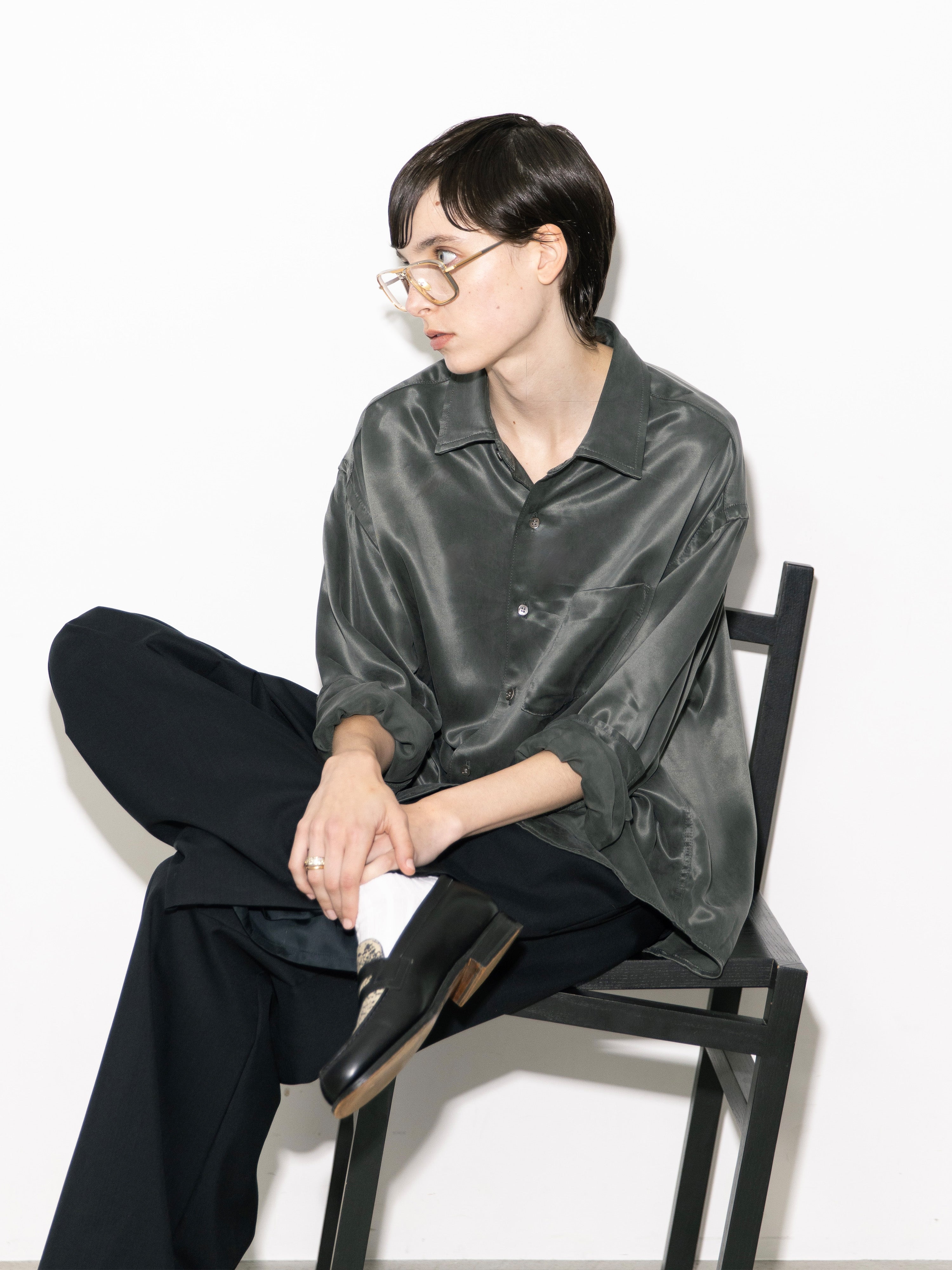 Refined Minimal Cupro Shirt – ILEAN