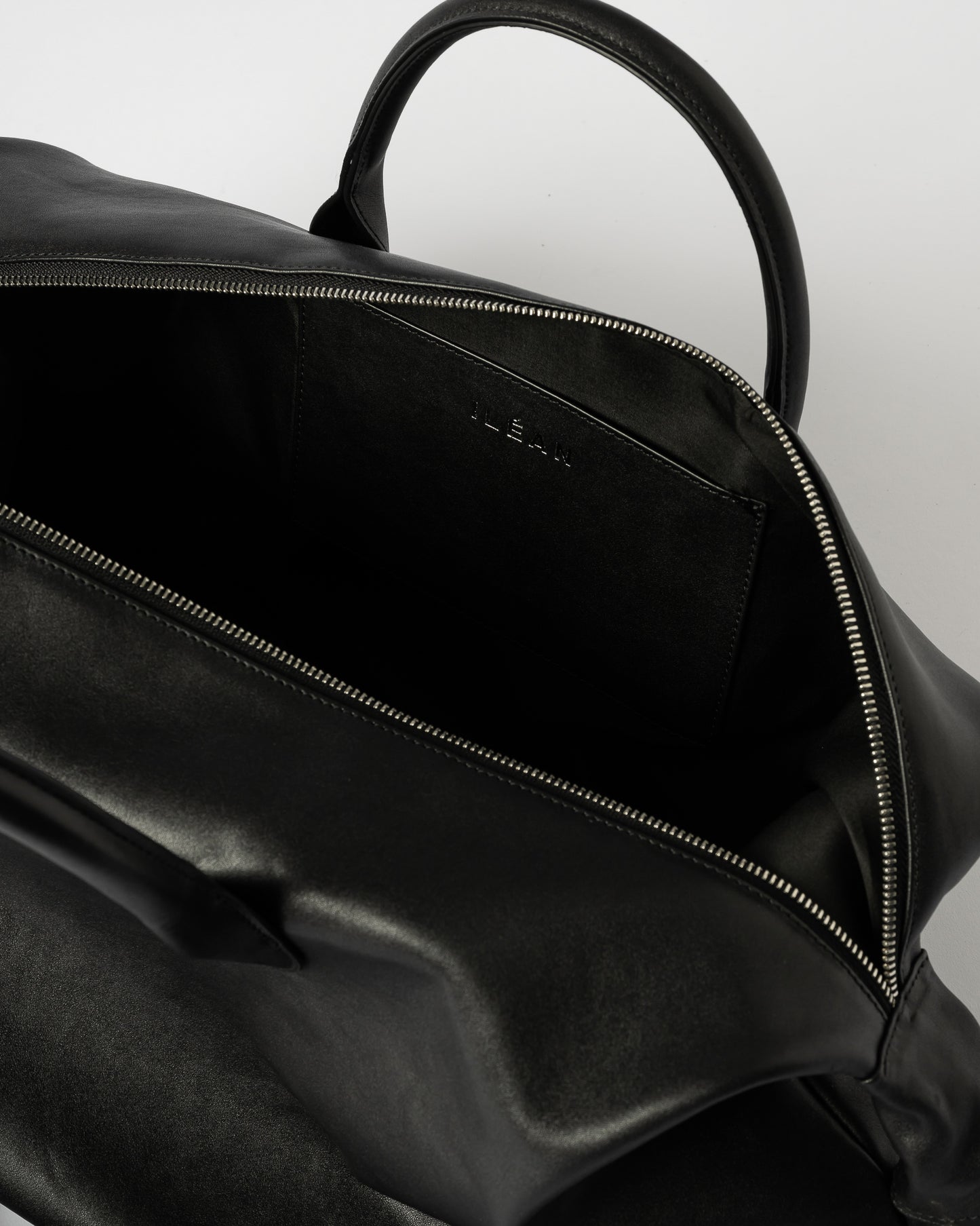 TIMELESS LEATHER BOSTON BAG / BLACK×SILVER