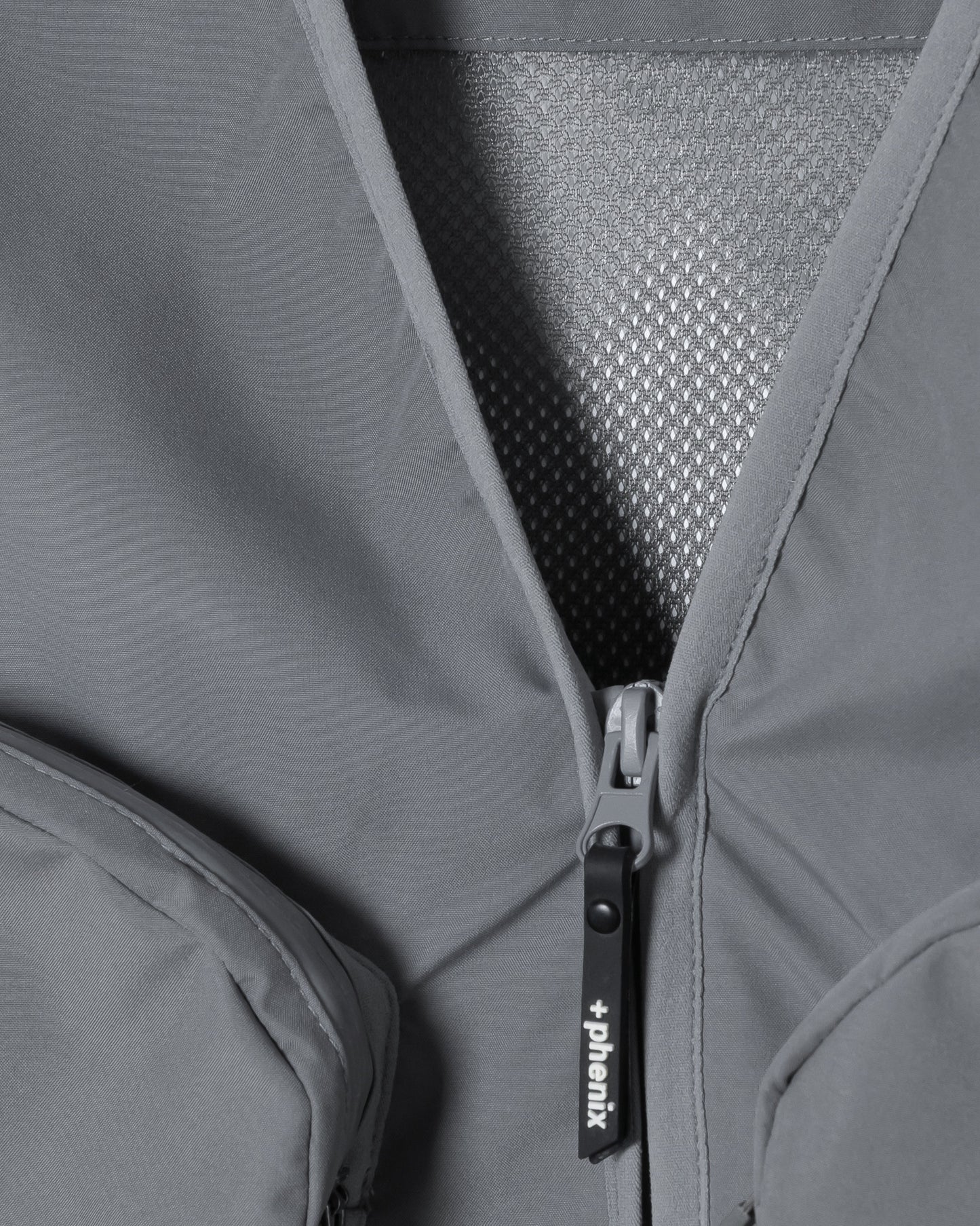 URBAN UTILITY VEST _ +phenix GORE-TEX WINDSTOPPER / GRAY