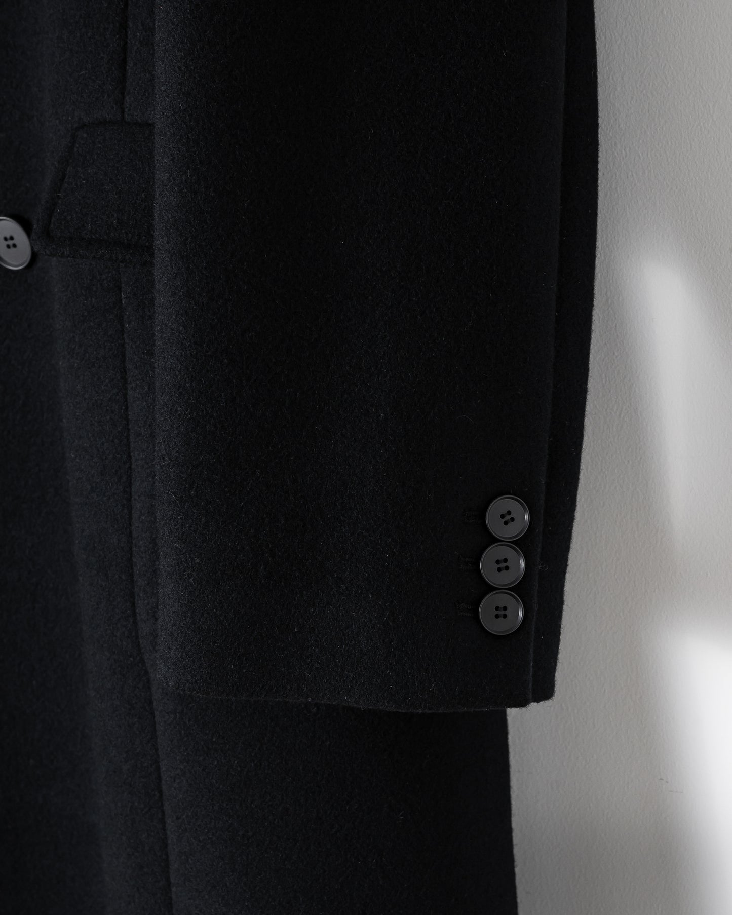 DOUBLE-BREASTED MAXI WOOL COAT / BLACK