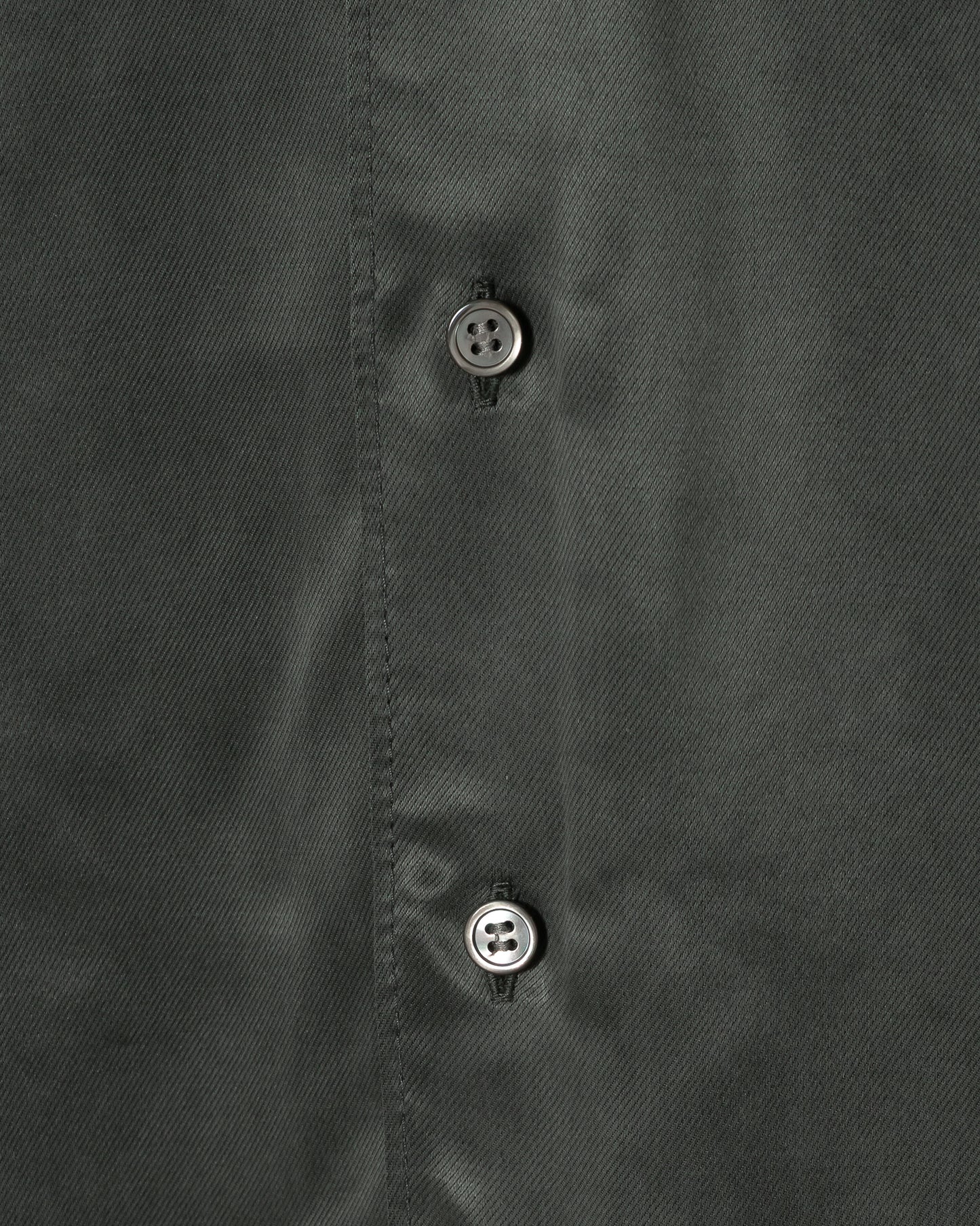 REFINED MINIMAL CUPRO SHIRT / KHAKI