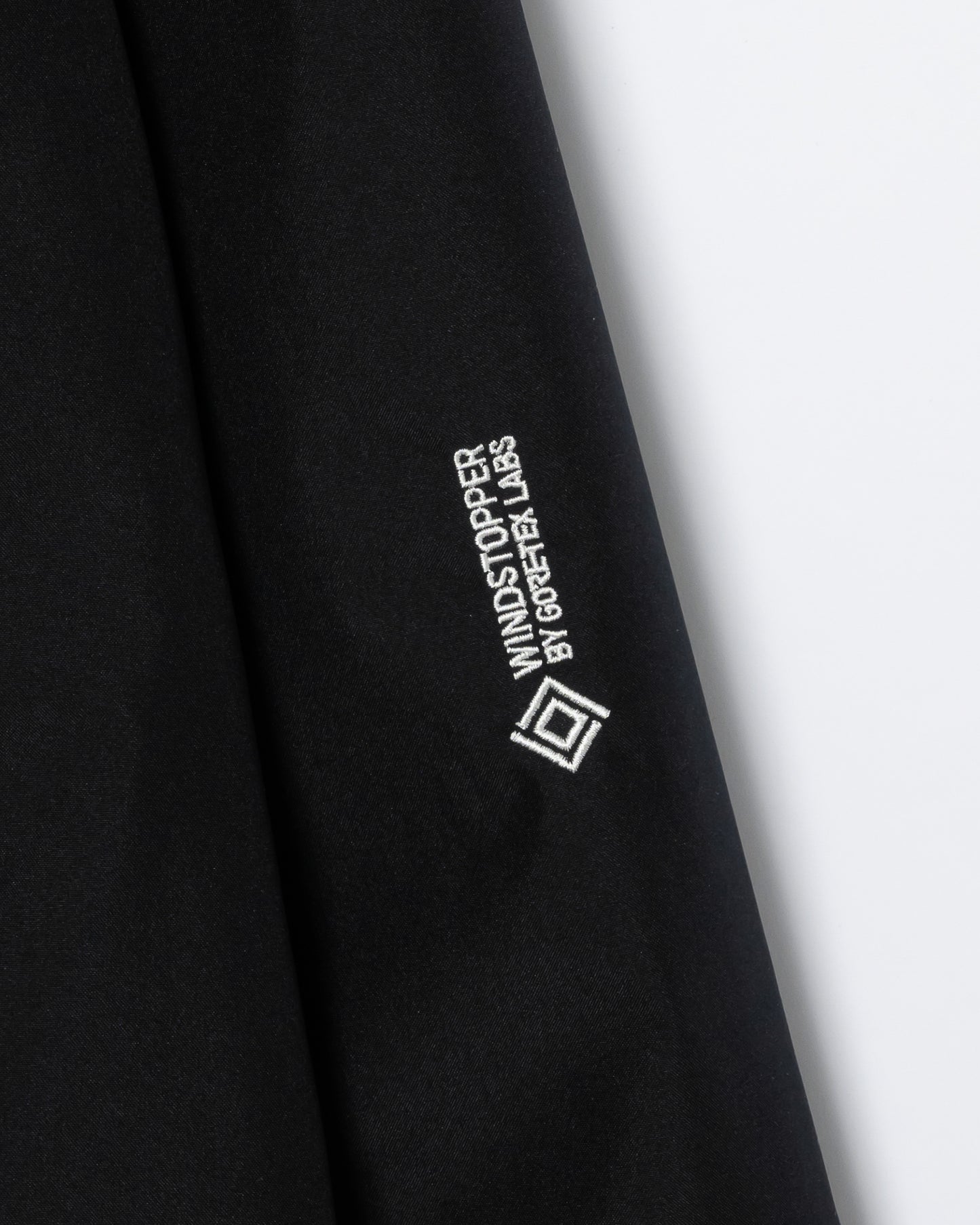 URBAN SHELL JACKET _ +phenix GORE-TEX WINDSTOPPER / BLACK