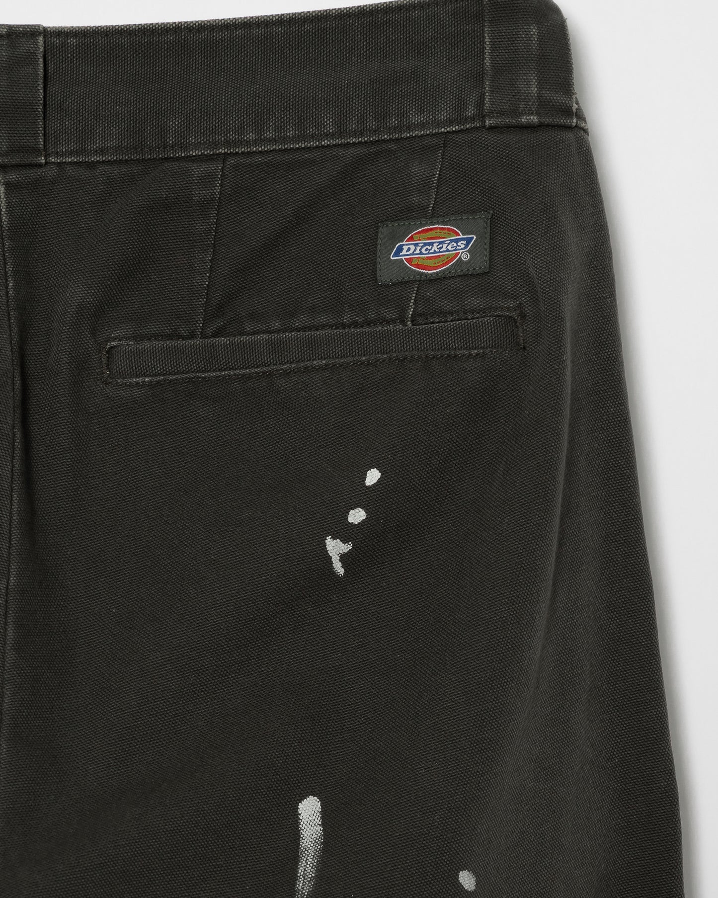 DICKIES EXCLUSIVE FOR ILÉAN VINTAGE PAINT BAGGY PANTS / BLACK