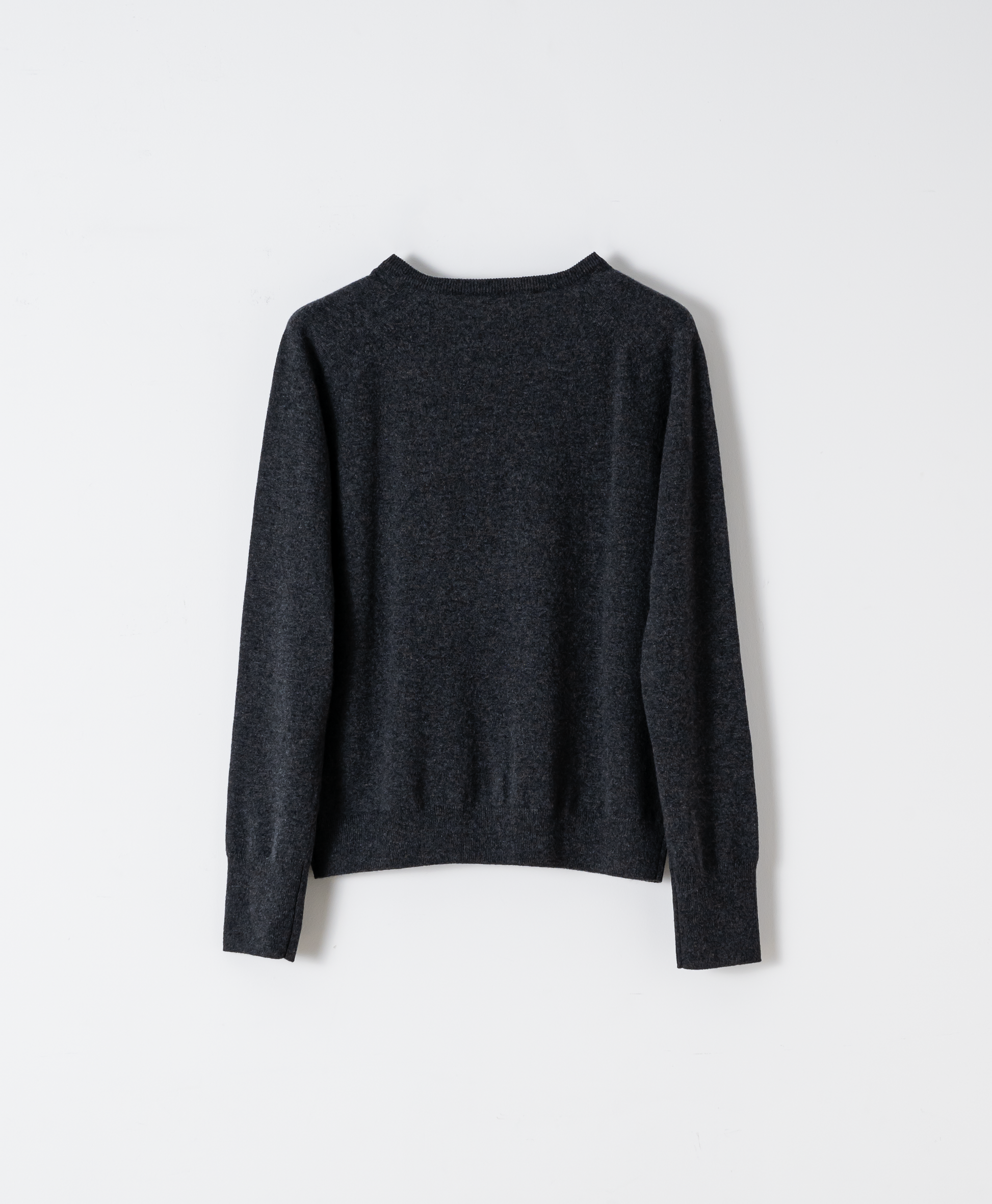CASHMERE V-NECK KNIT – ILEAN CASHMERE V-NECK KNIT – ILEAN
